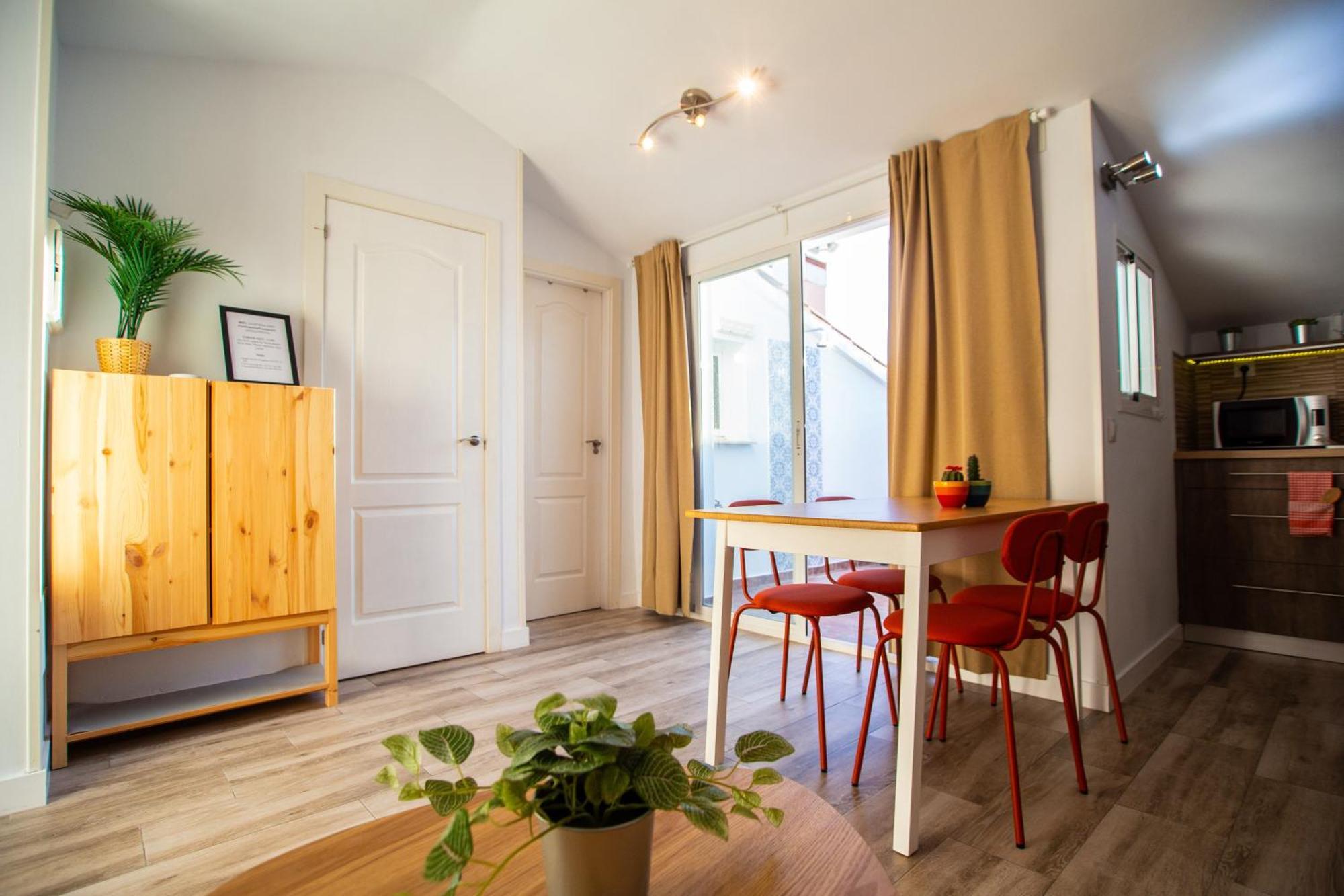 Benalhome - Tu Hogar Con Terraza Y Ducha Exterior Benalmádena Kültér fotó